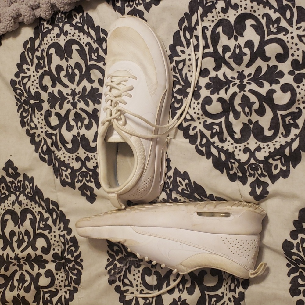 Nike Air max thea shoes size 9